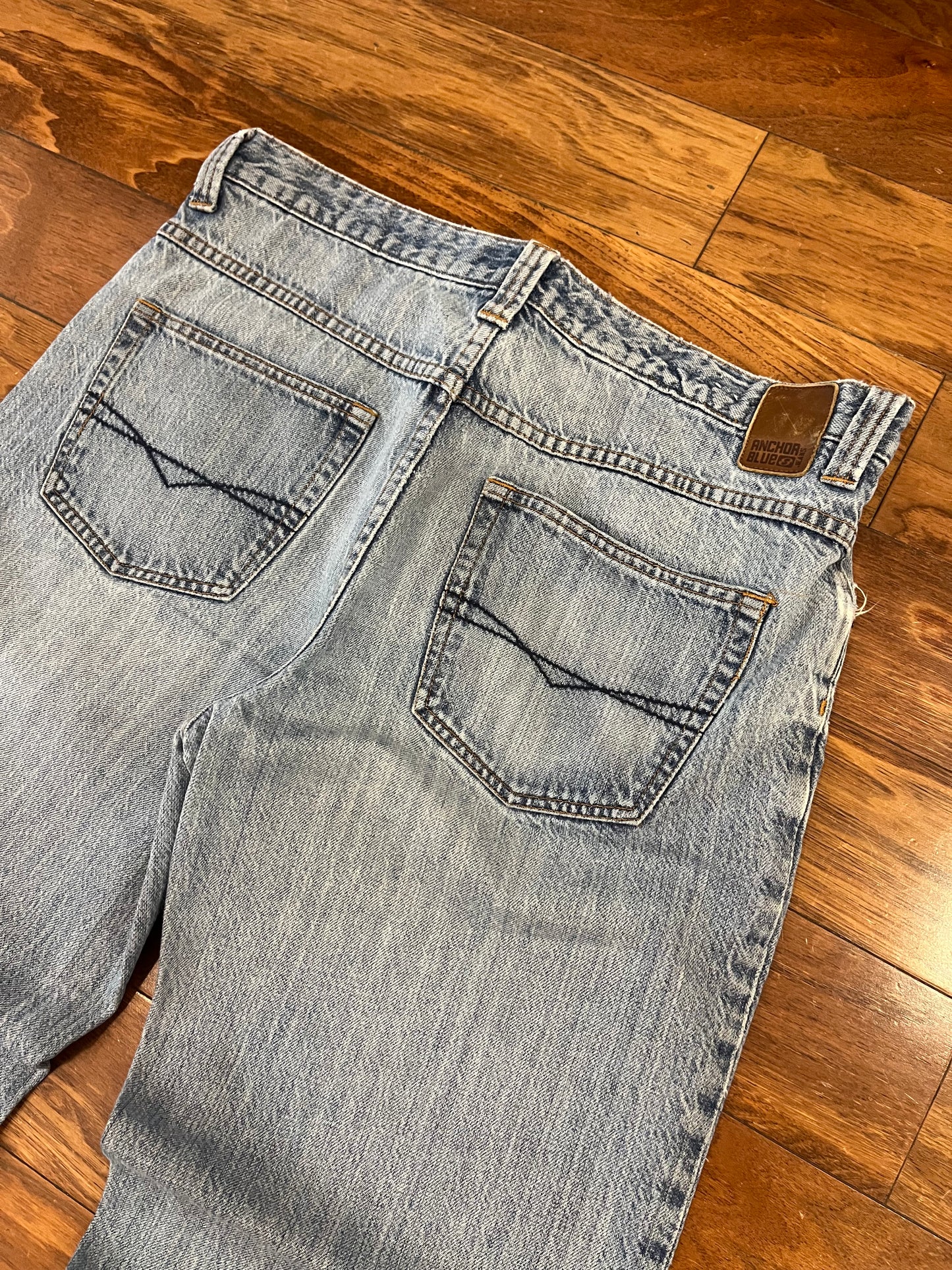 00s Anchor Blue Baggy Distressed Jeans (34 x 30)