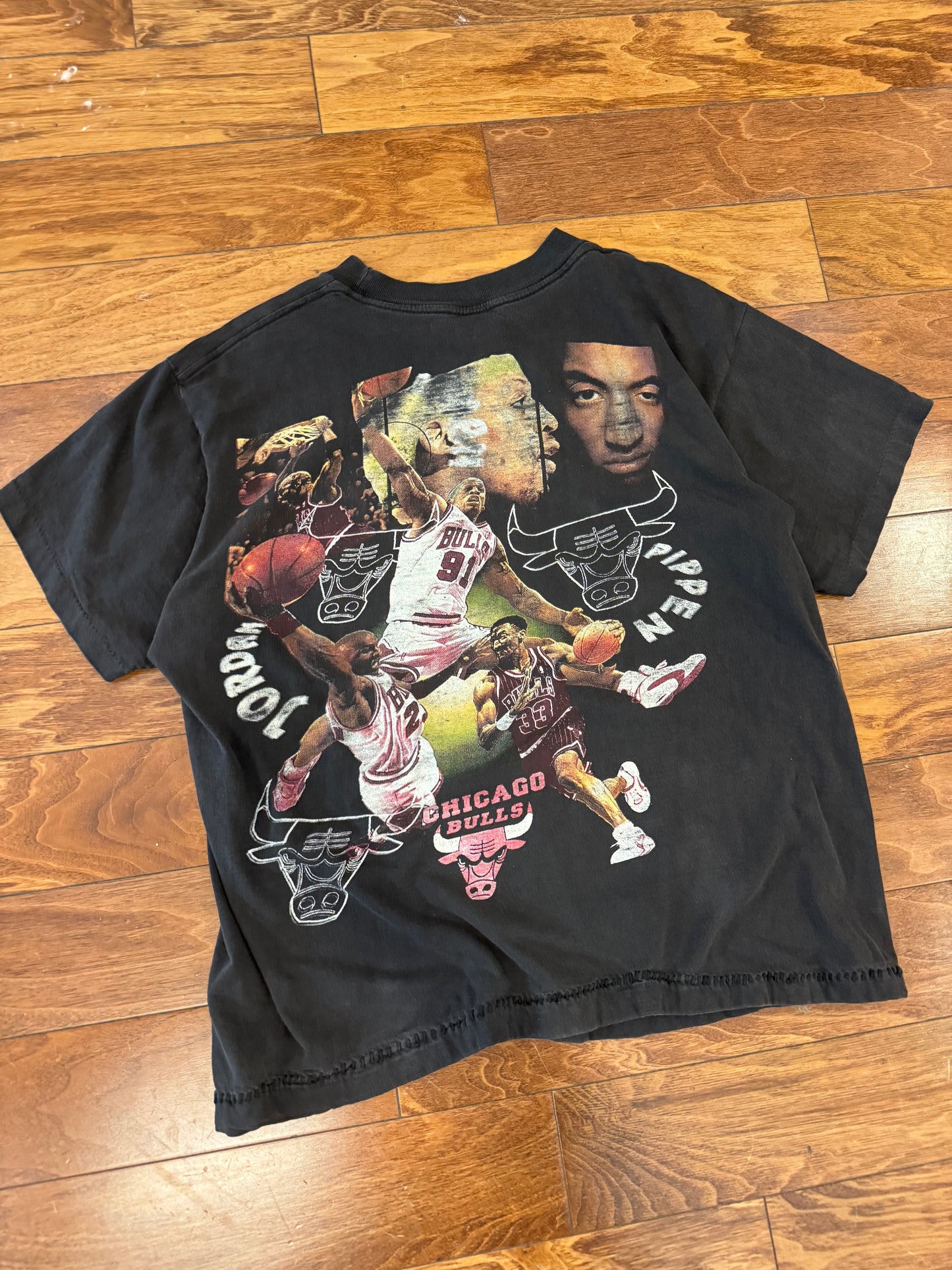 90s Chicago Bulls Pippen, Jordan, Rodman Vintage Rap Tee (XL)