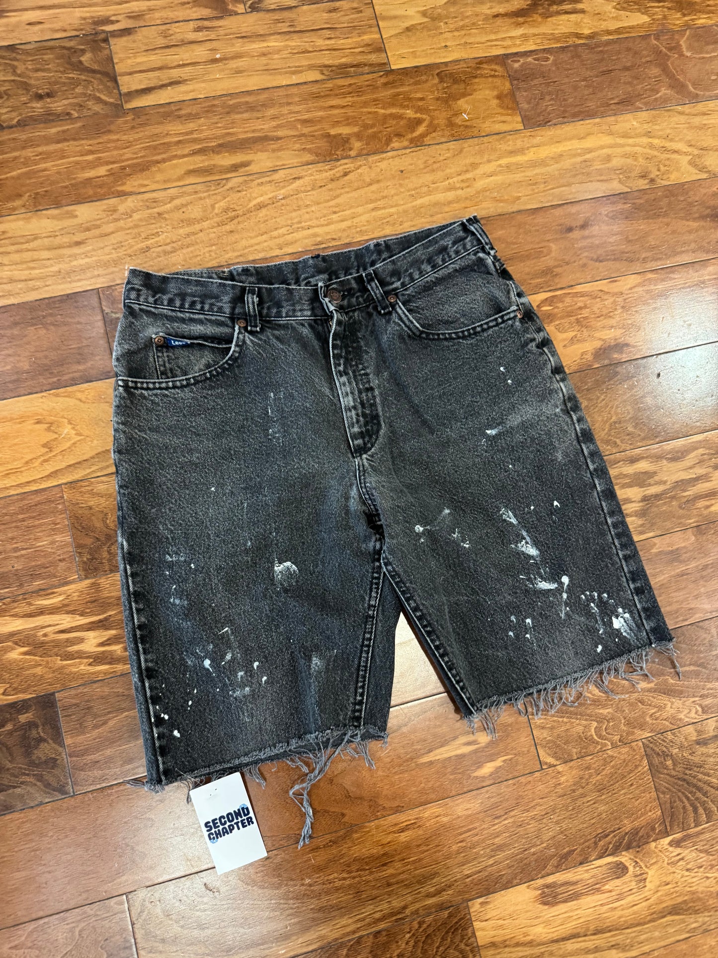 90s Lee Faded Black Painter Shorts (32)
