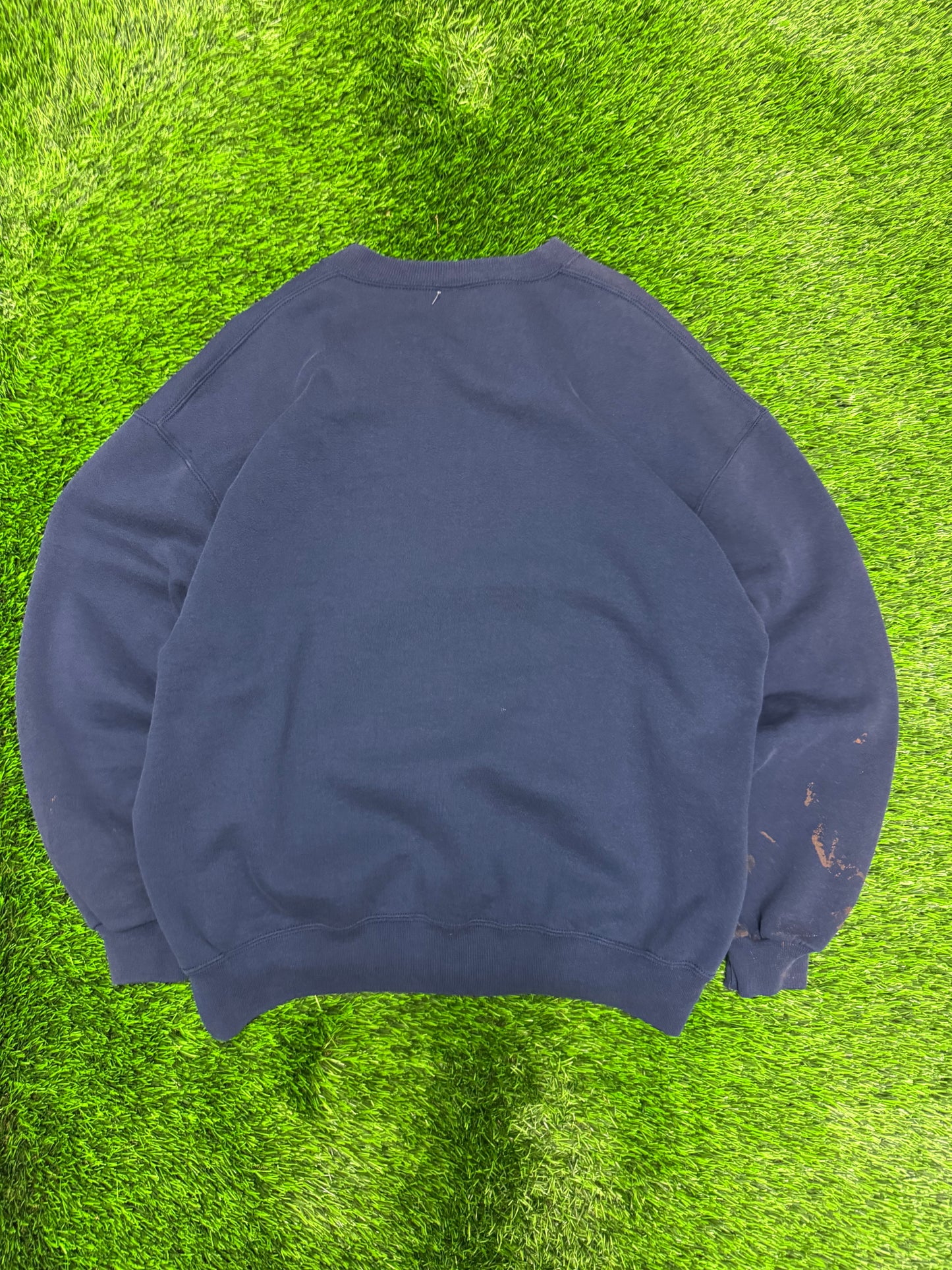 90s University of North Carolina UNC Thrashed Vintage Russell Crewneck (XL)