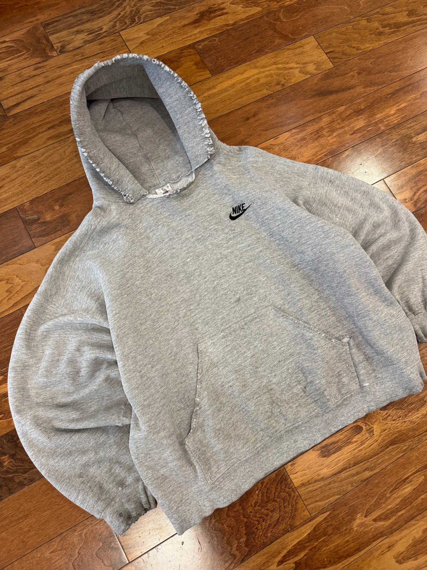 90s Nike Left Chest Swoosh Thrashed Hoodie (XL)