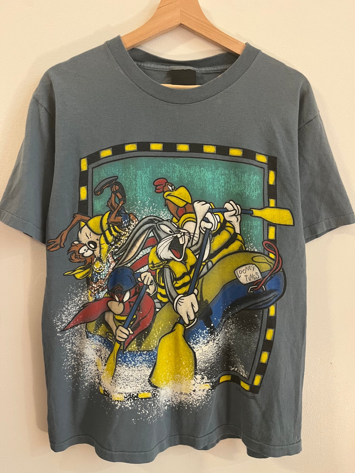 1994 Looney Tunes Bugs and Taz Rafting Tee (L)