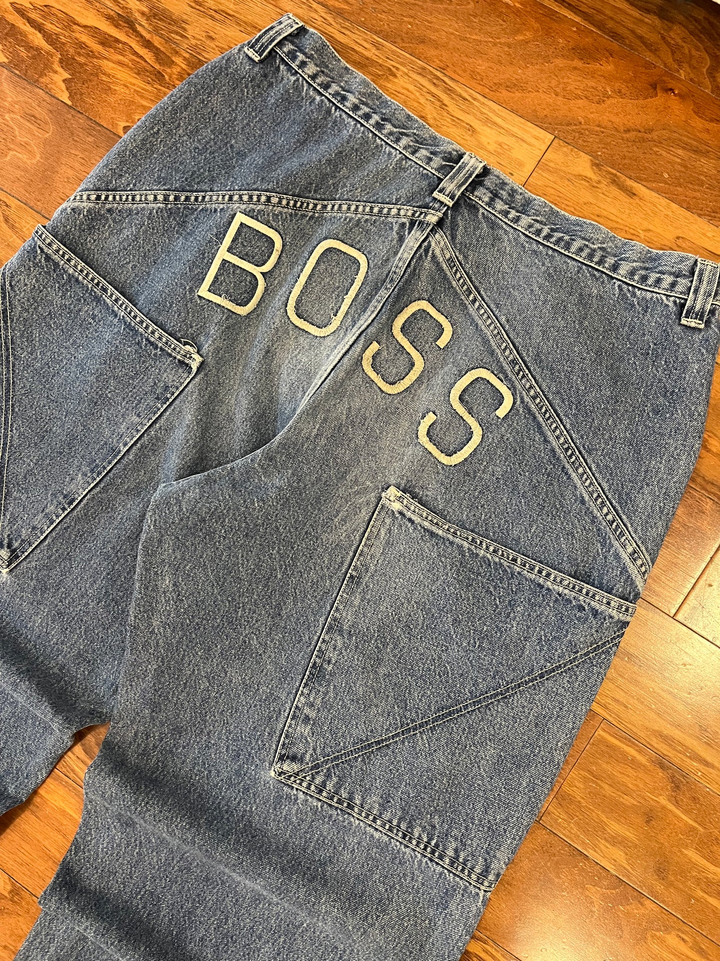 00s Boss Big Spell Out Baggy Jeans (38 x32)