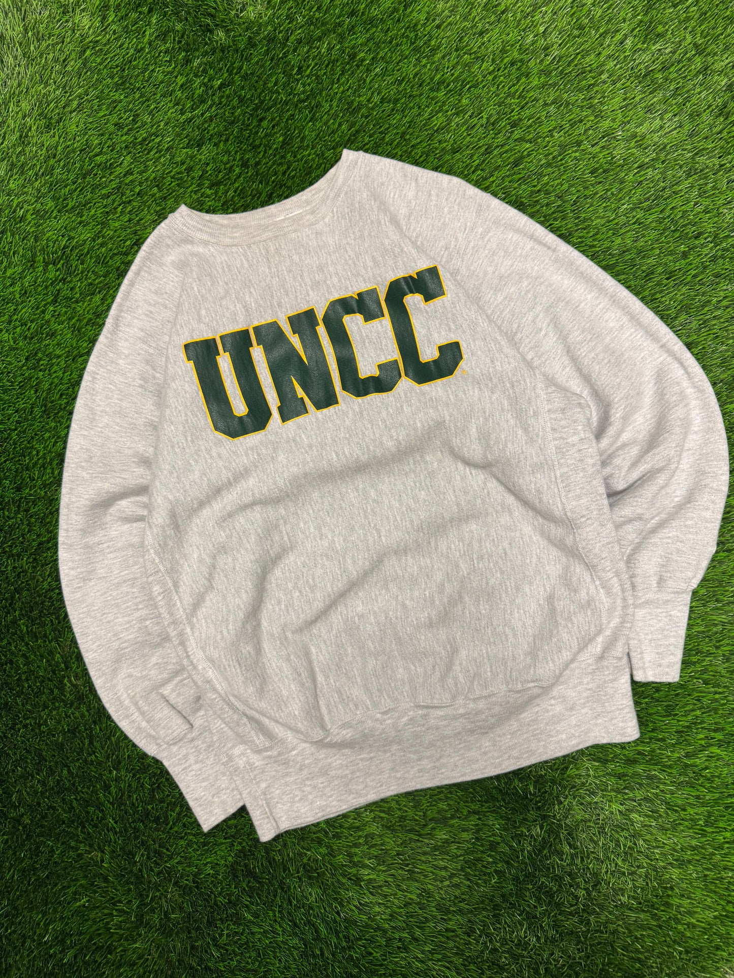 90s University Of North Carolina Charlotte (UNCC) Vintage Spell Out Reverse Weave Crewneck (XL)