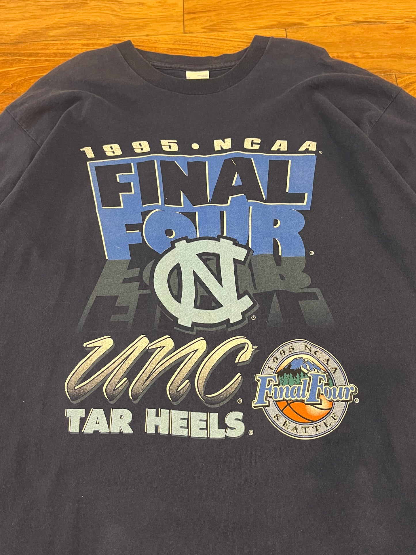 1995 UNC NCAA Final Four Tee (XL)
