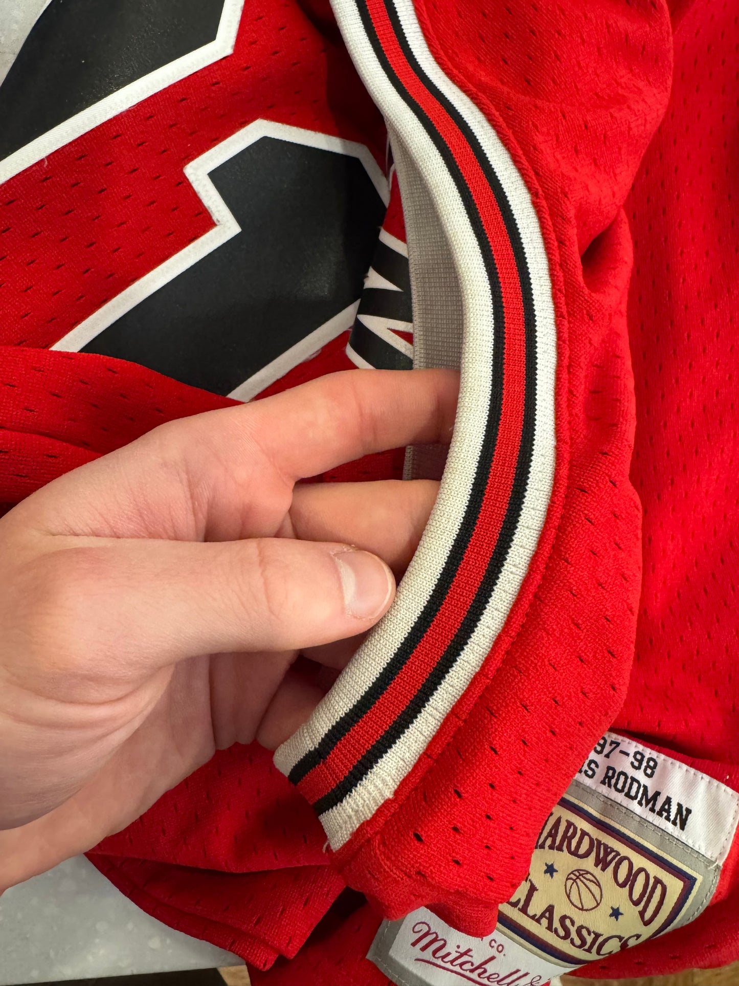 Chicago Bulls Dennis Rodman Mitchell & Ness Jersey (XL)