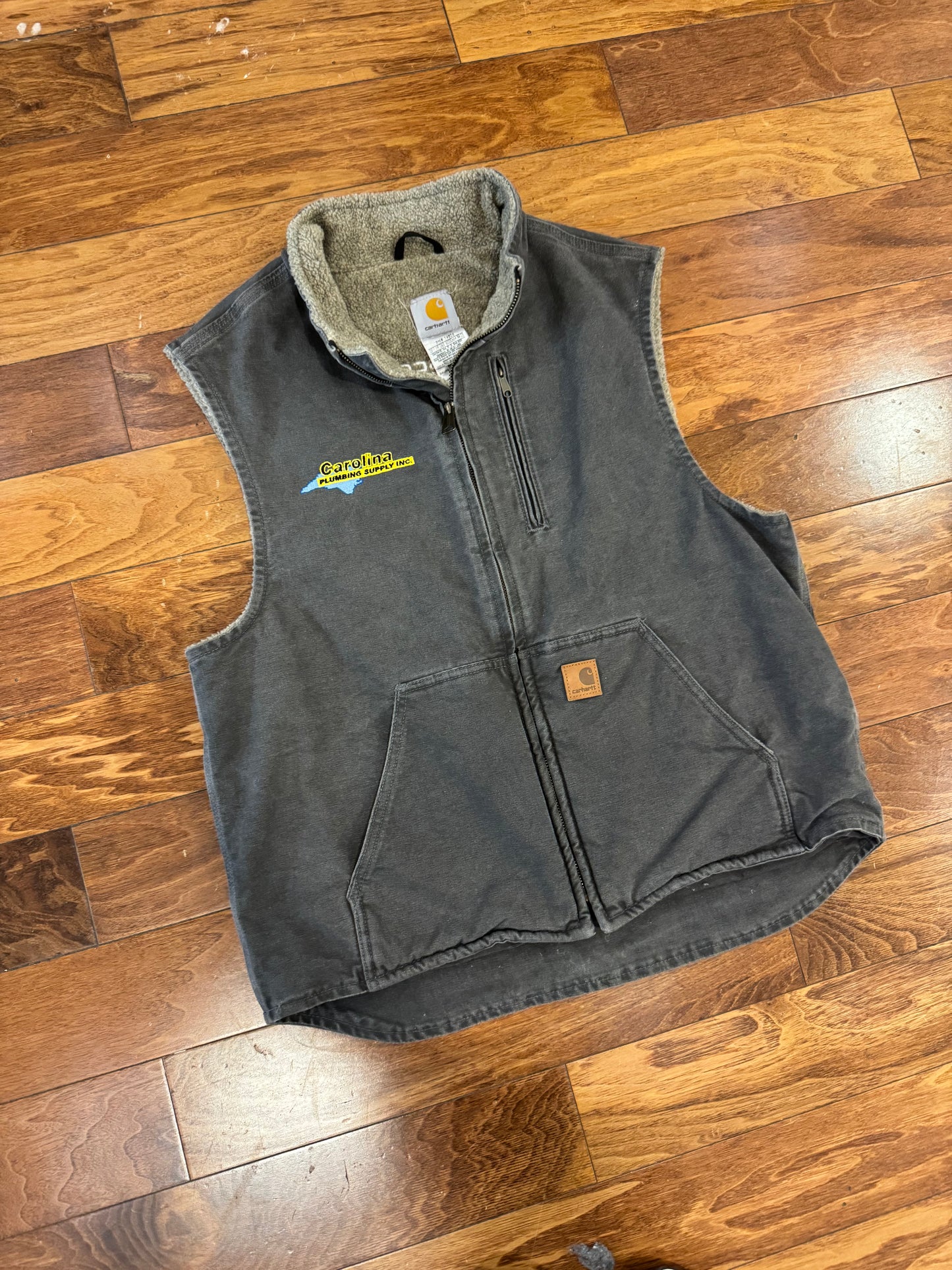 2011 Carhartt Sherpa Lined Embroidered Vest (L)