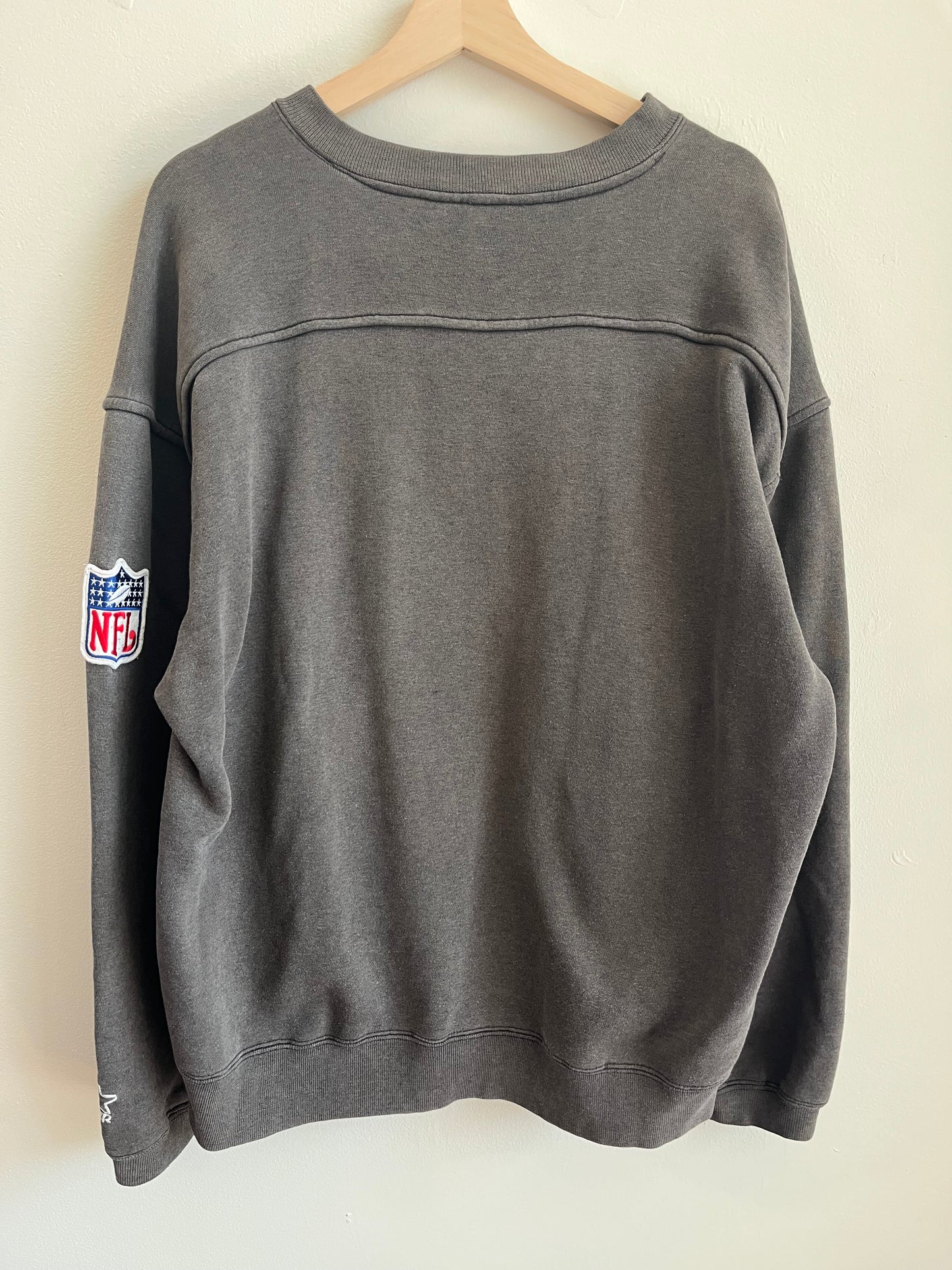 90s Oakland Raiders Starter Faded Spell Out NFL Crewneck (L)