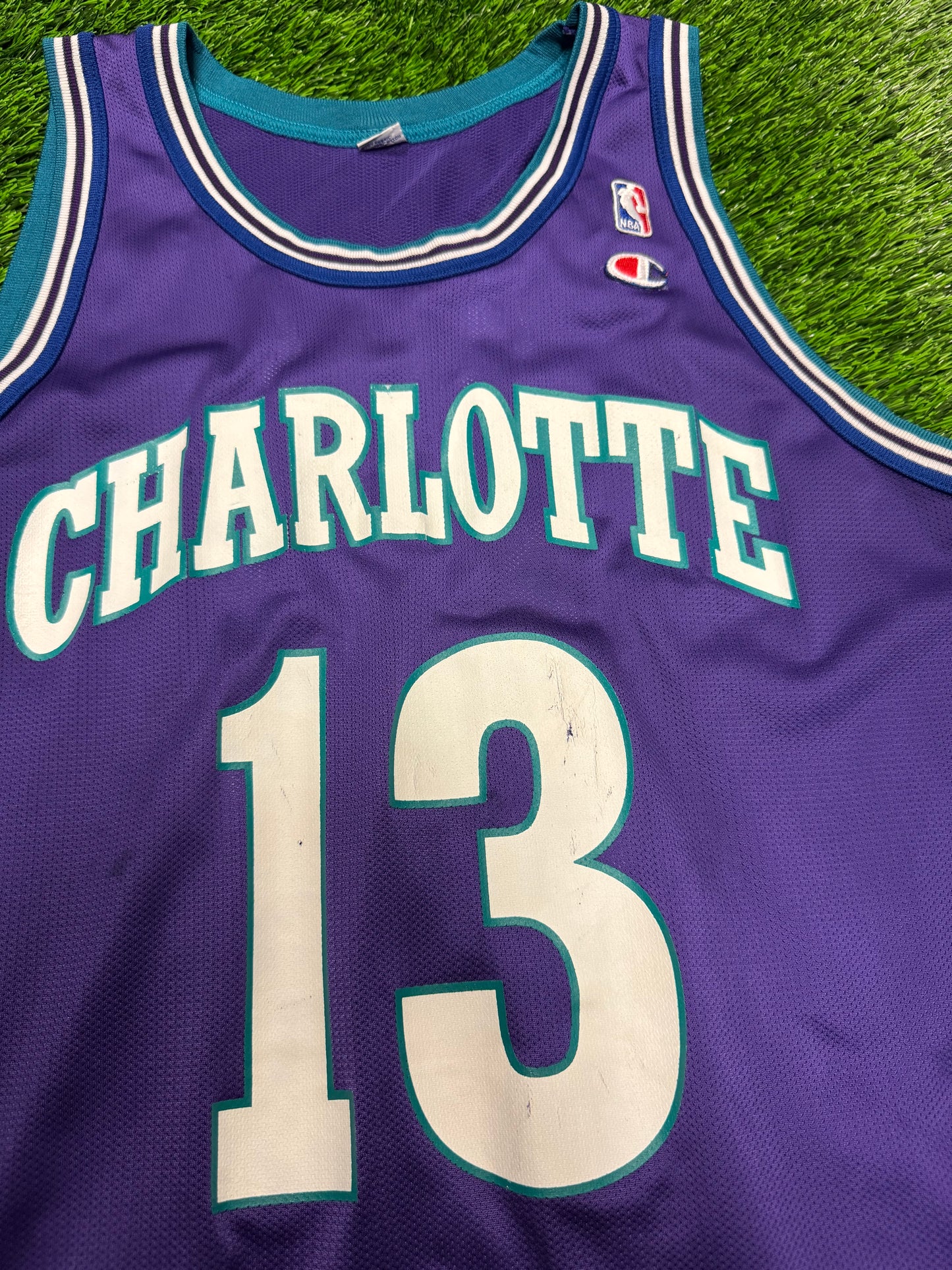 90s Charlotte Hornets Kendall Gill #13 Vintage Champion Purple Jersey (L)