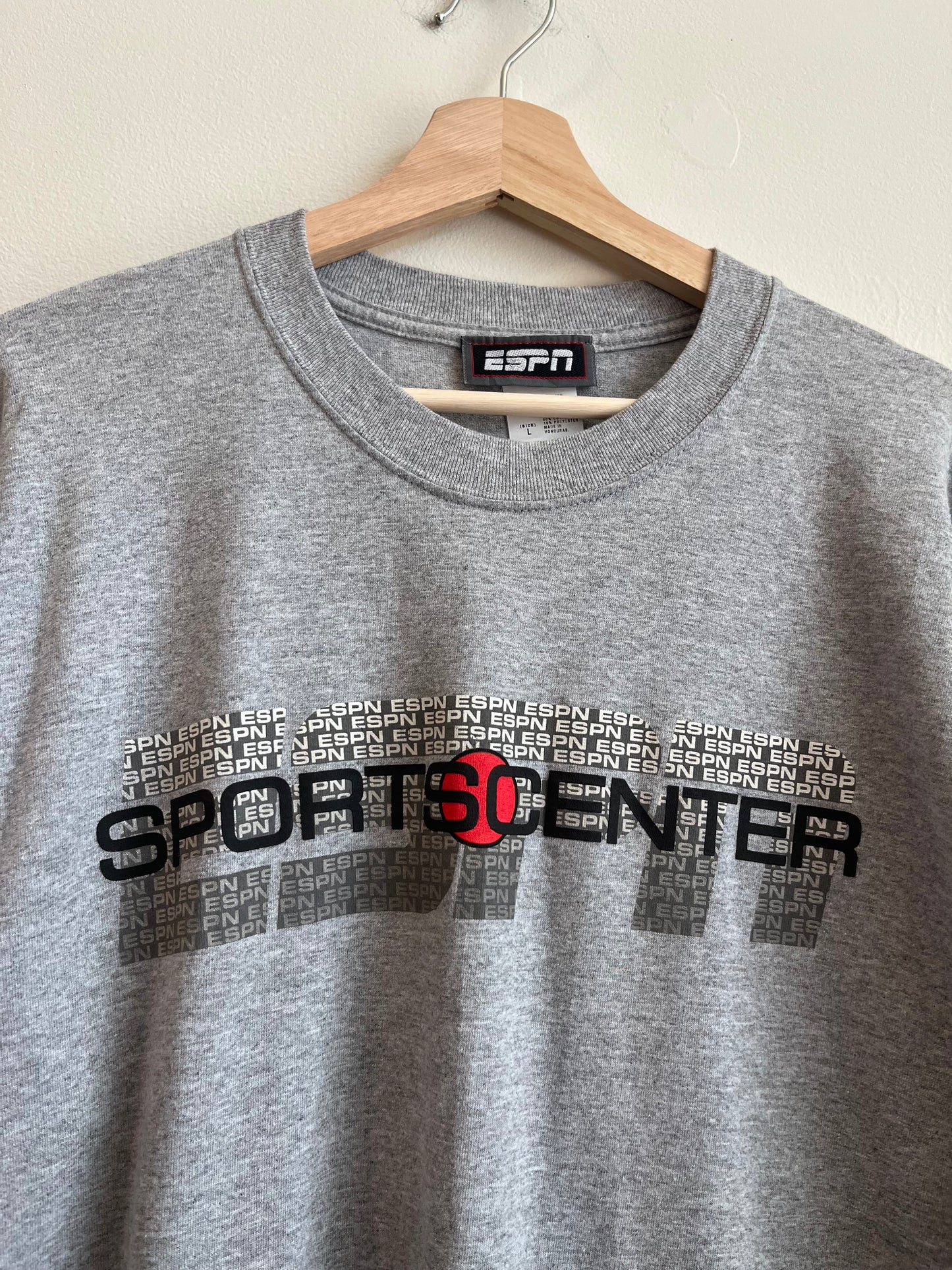 00s Sports Center ESPN Spell Out Tee (L)