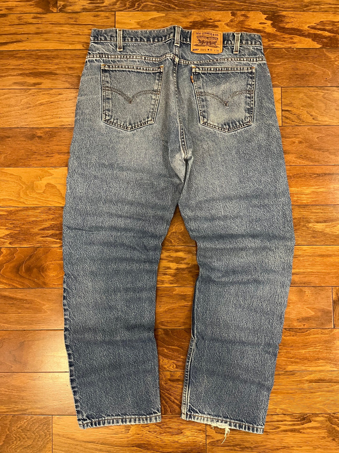1997 Levi's 505 Orange Tab Blue Jeans (35 x 30)