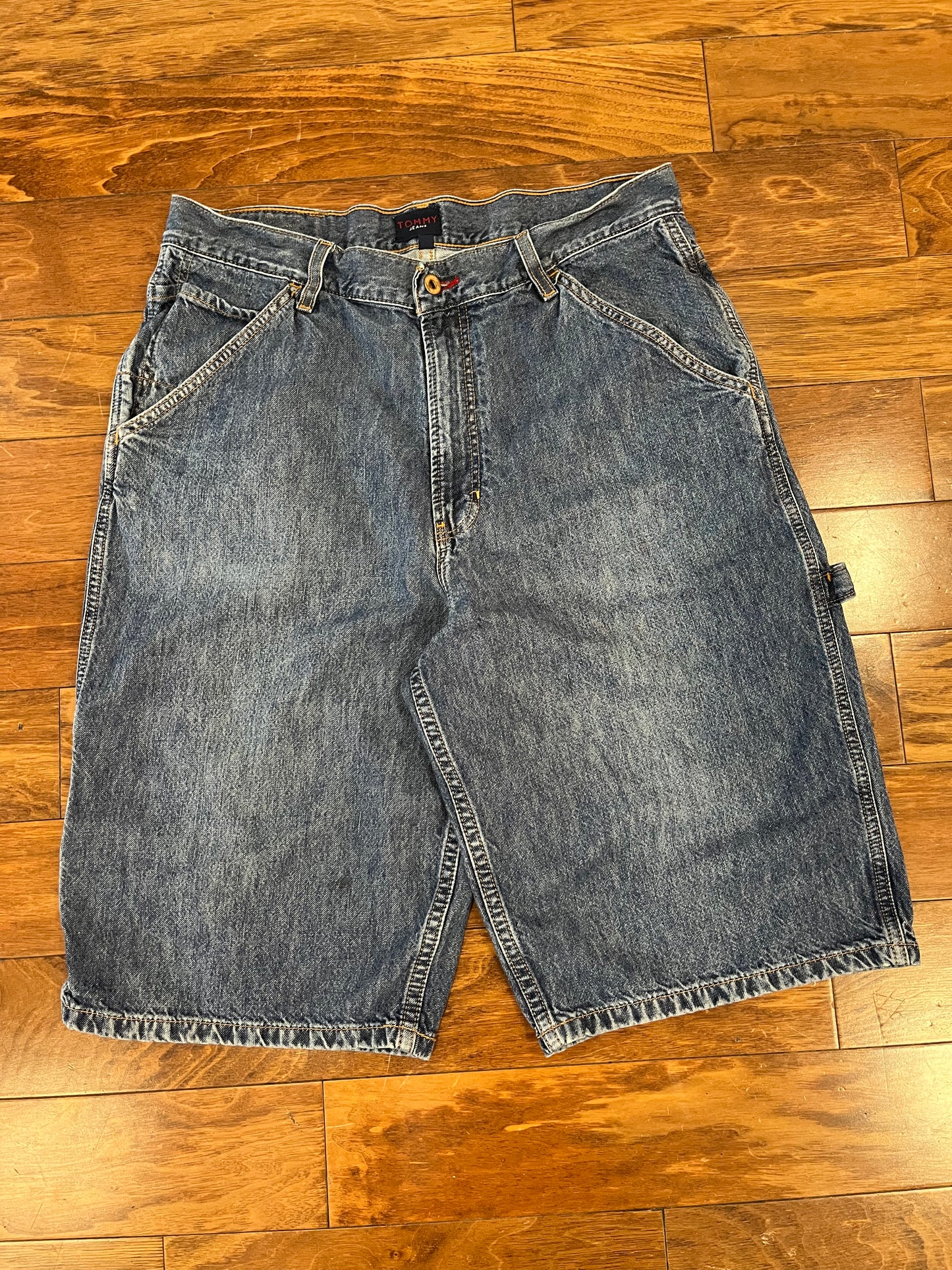 00s Tommy Hilfiger Baggy Shorts (34)