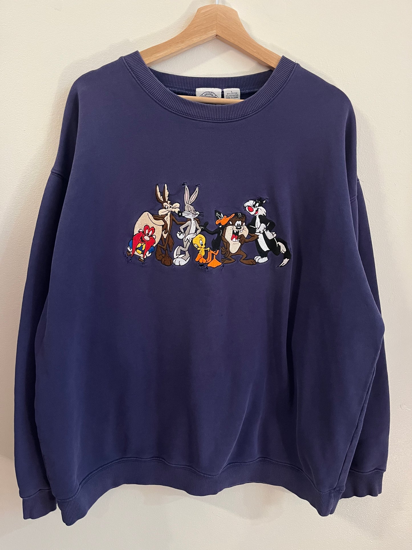 1995 Looney Tunes Embroidered Crewneck (L)