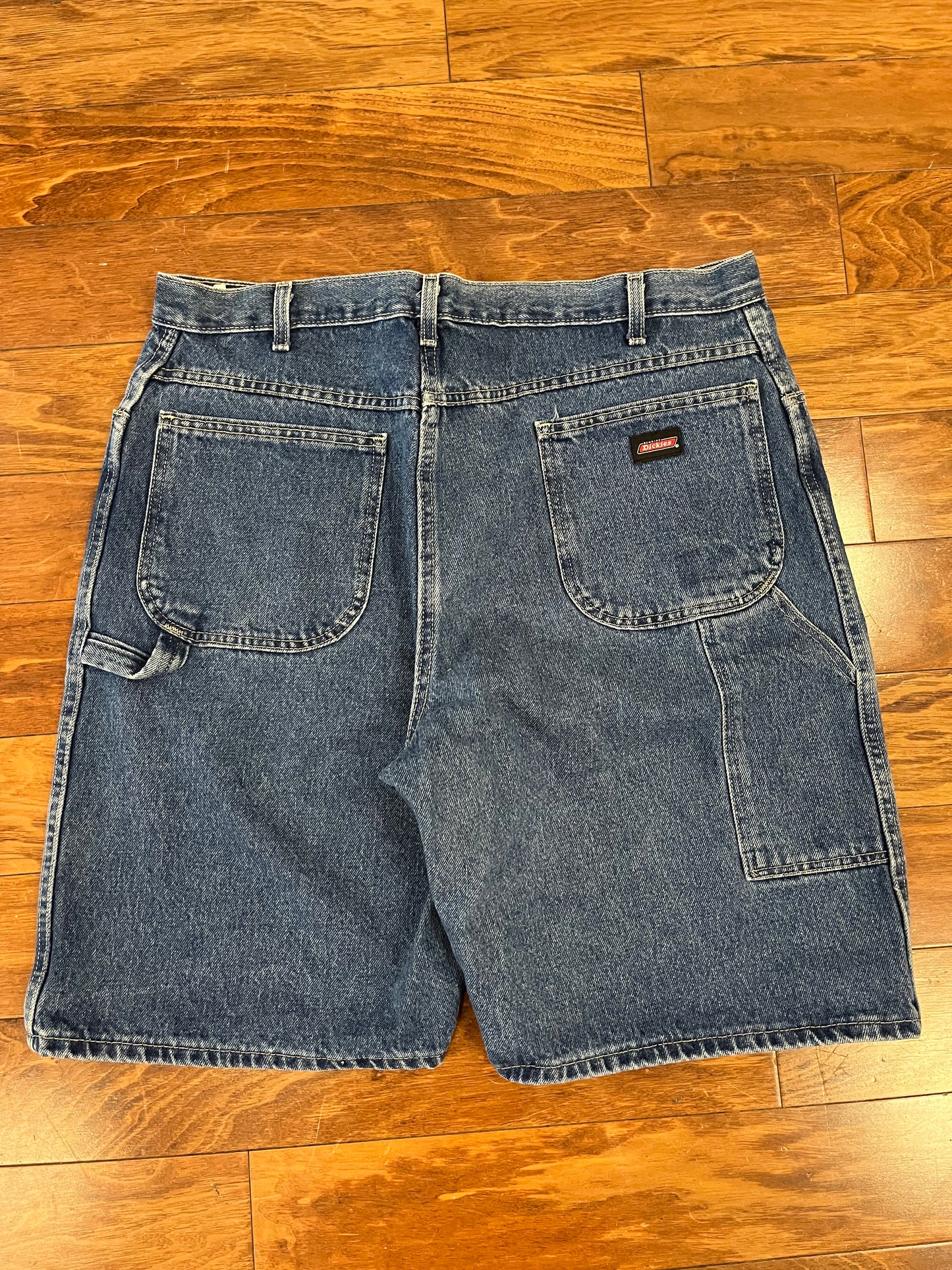 00s Dickies Black Tab Shorts (40)