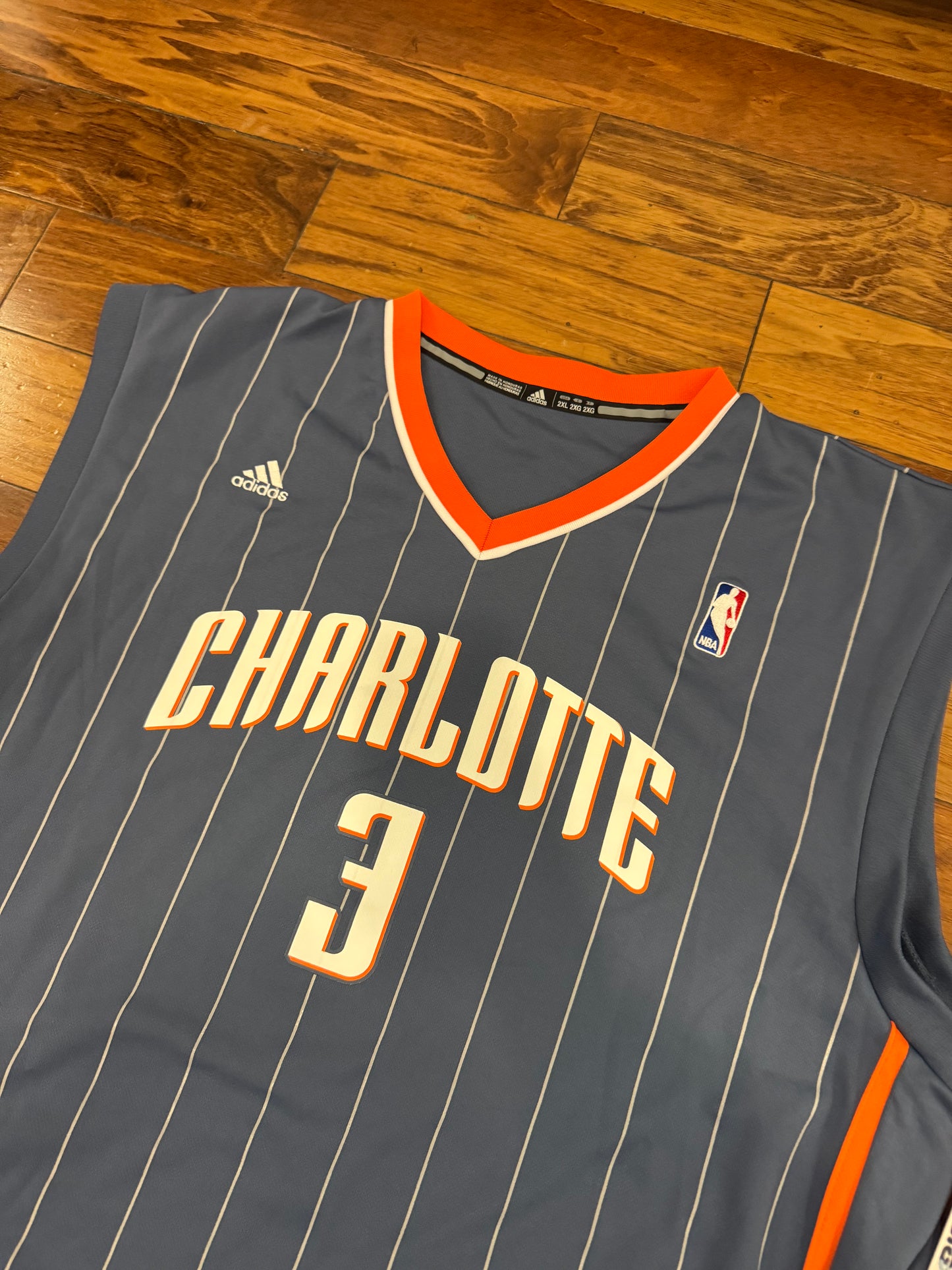 00s Gerald Wallace Charlotte Bobcats Jersey (XXL)