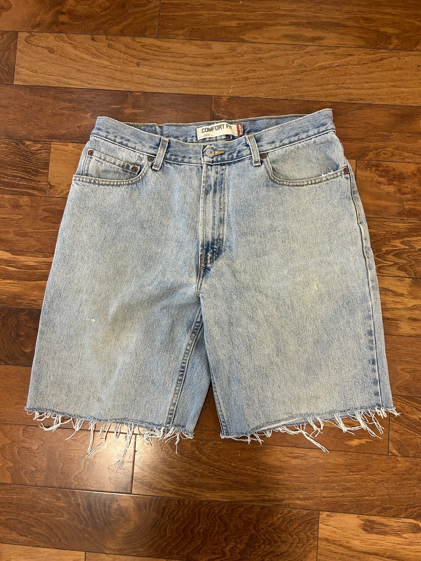 2005 Levi's 560 Blue Jean Shorts (34)
