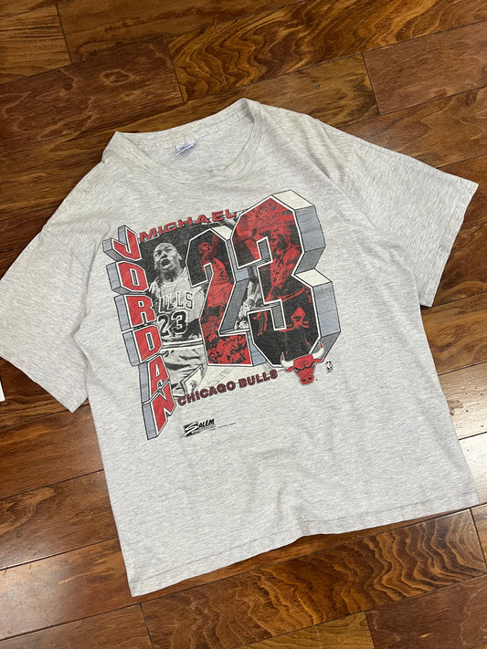 90s Michael Jordan Vintage Chicago Bulls Salem Tee (L)