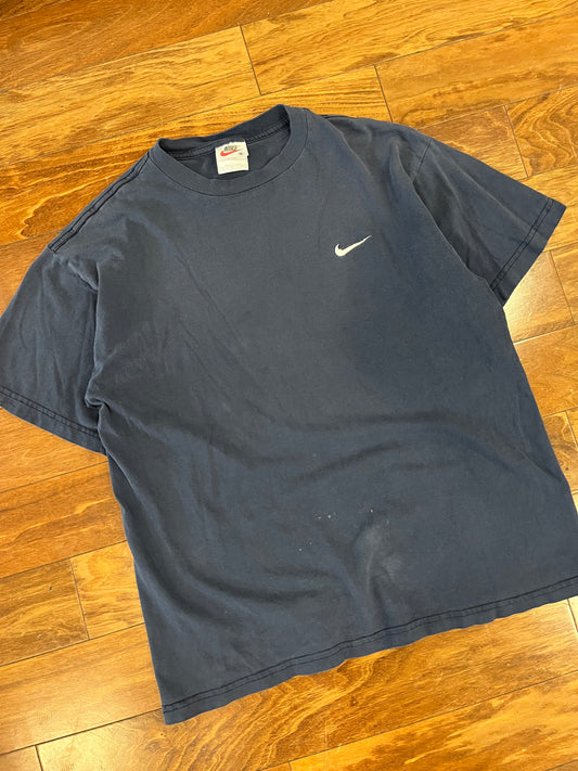 00s Nike Navy Essential (M)