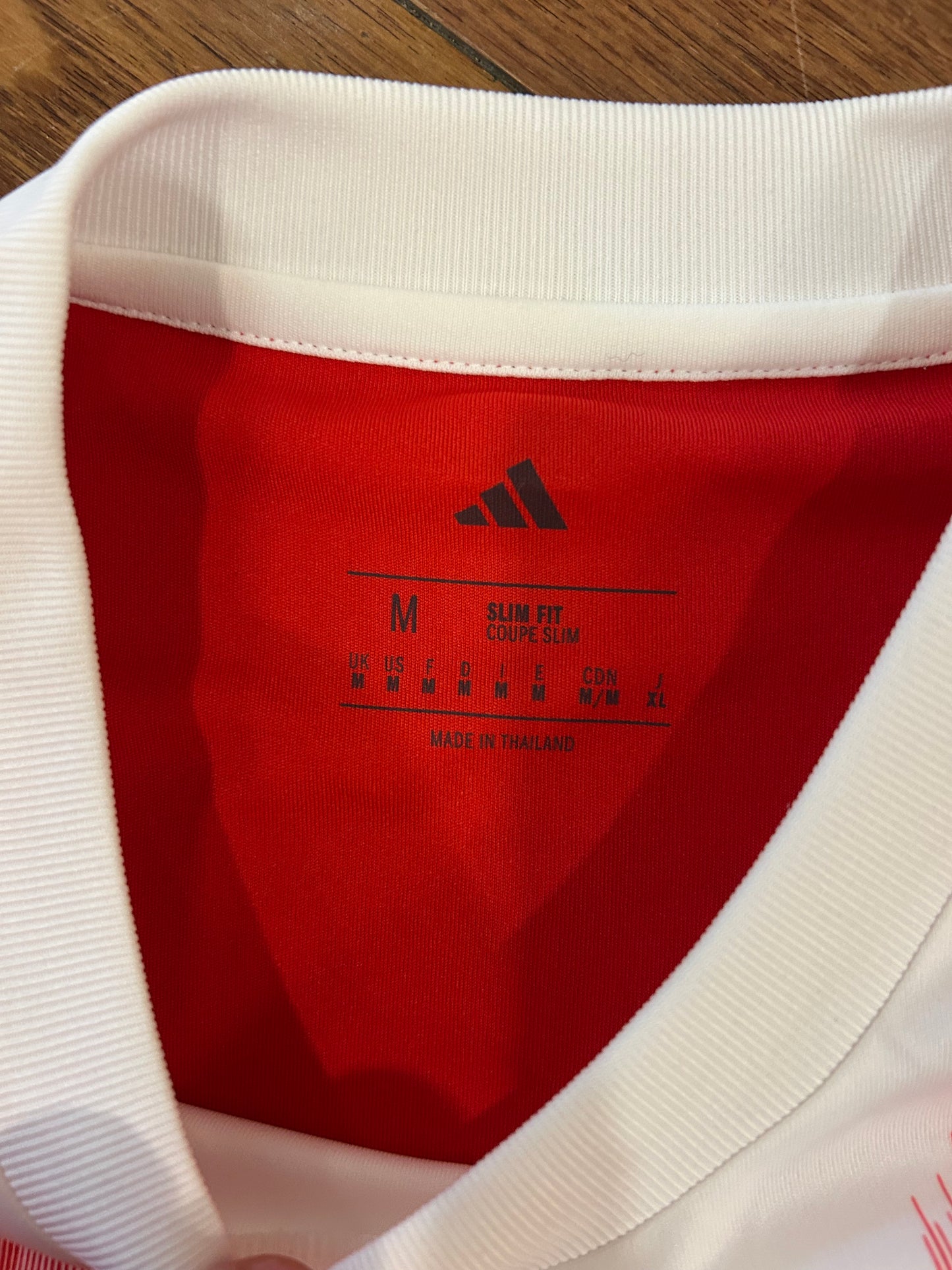 FC Bayern Munchen Deadstock Adidas Home Soccer Jersey 2024-25 Kit (M)