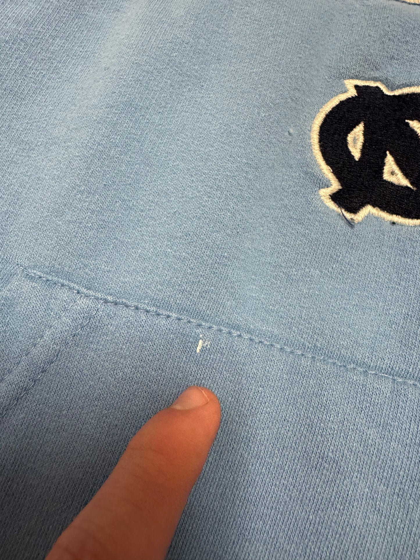 00s University of North Carolina (UNC) J America Hoodie (XXL)