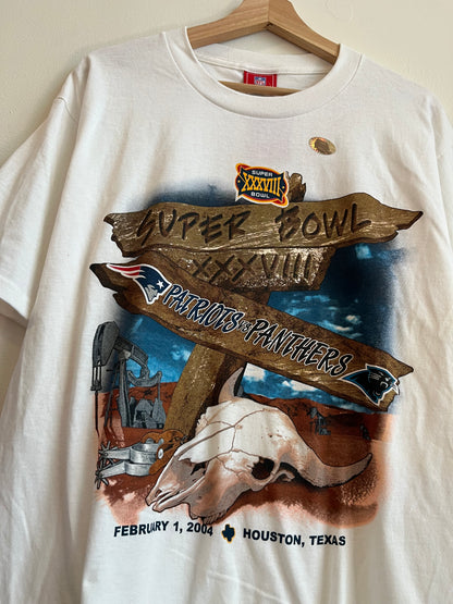 2004 Carolina Panthers Vs. New England Patriots Deadstock Super Bowl Tee (M)
