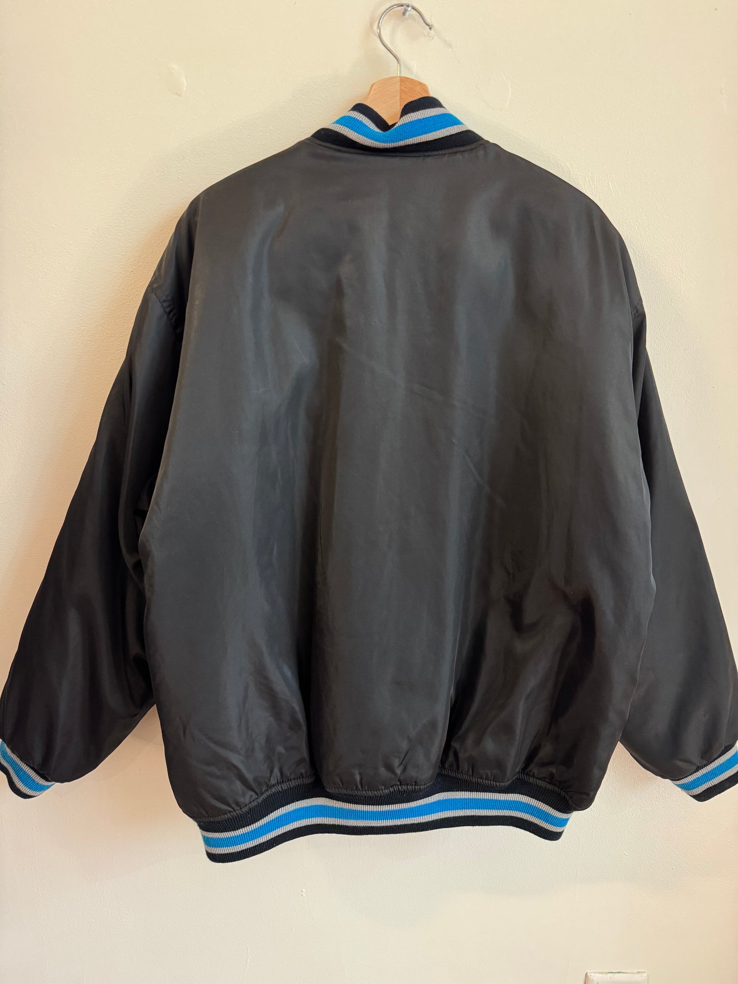 00s Carolina Panthers Cat Scratch Embroidered Game Day Jacket (M)