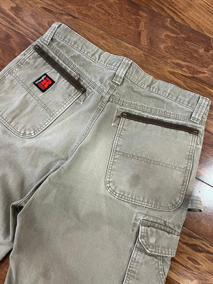 00s Wrangler Riggs Cargo Shorts (33)