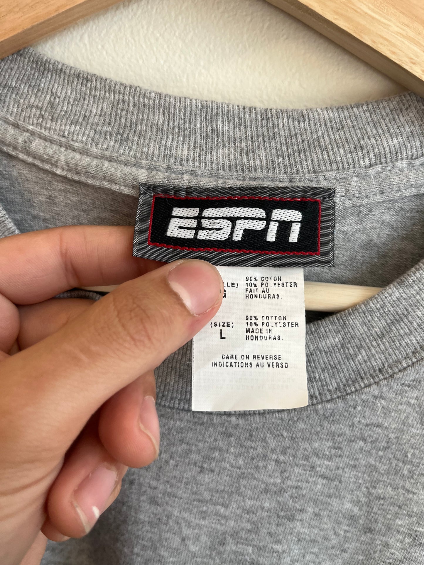 00s Sports Center ESPN Spell Out Tee (L)