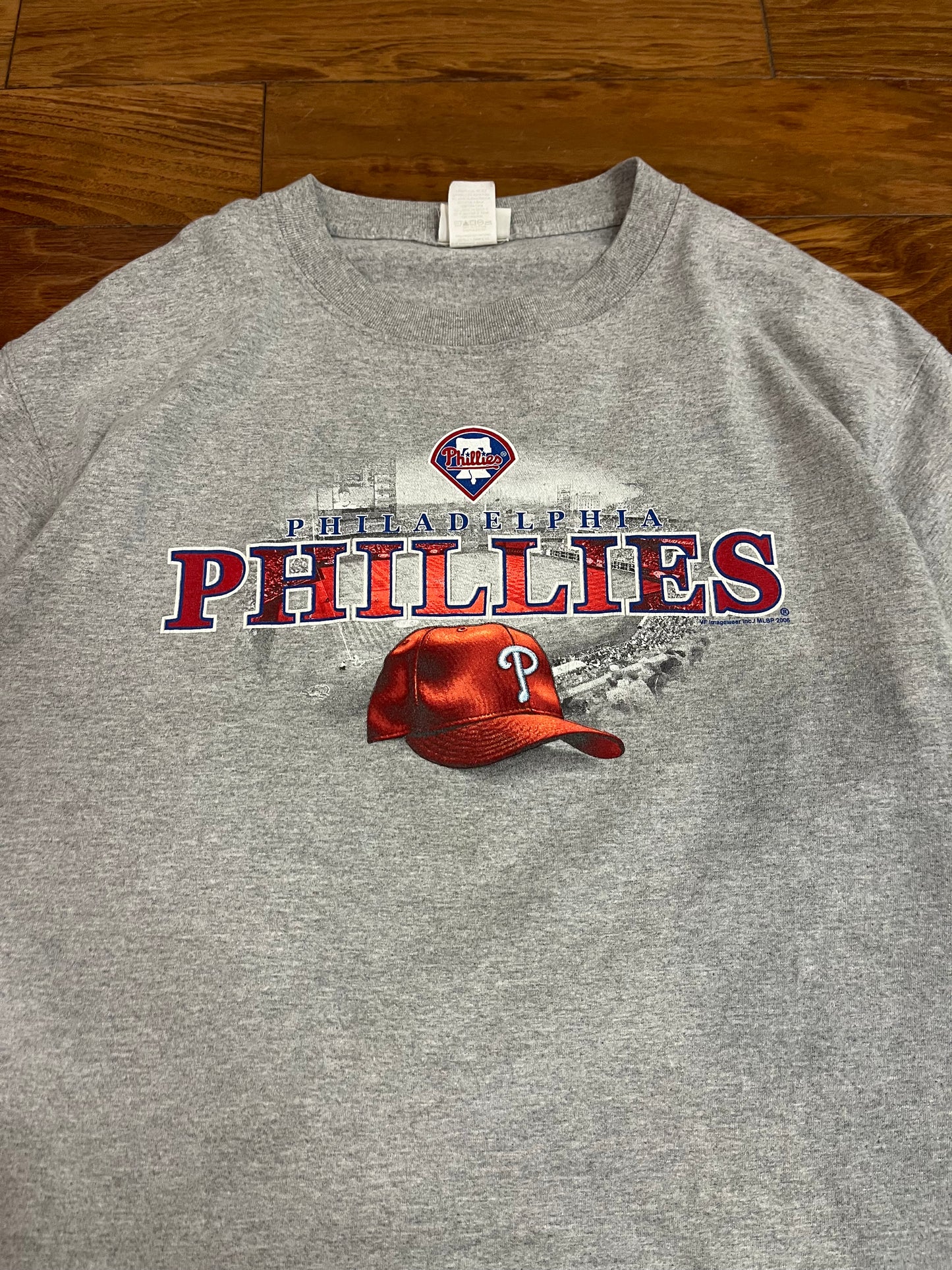 2006 Philadelphia Phillies Lee Tee (XL)