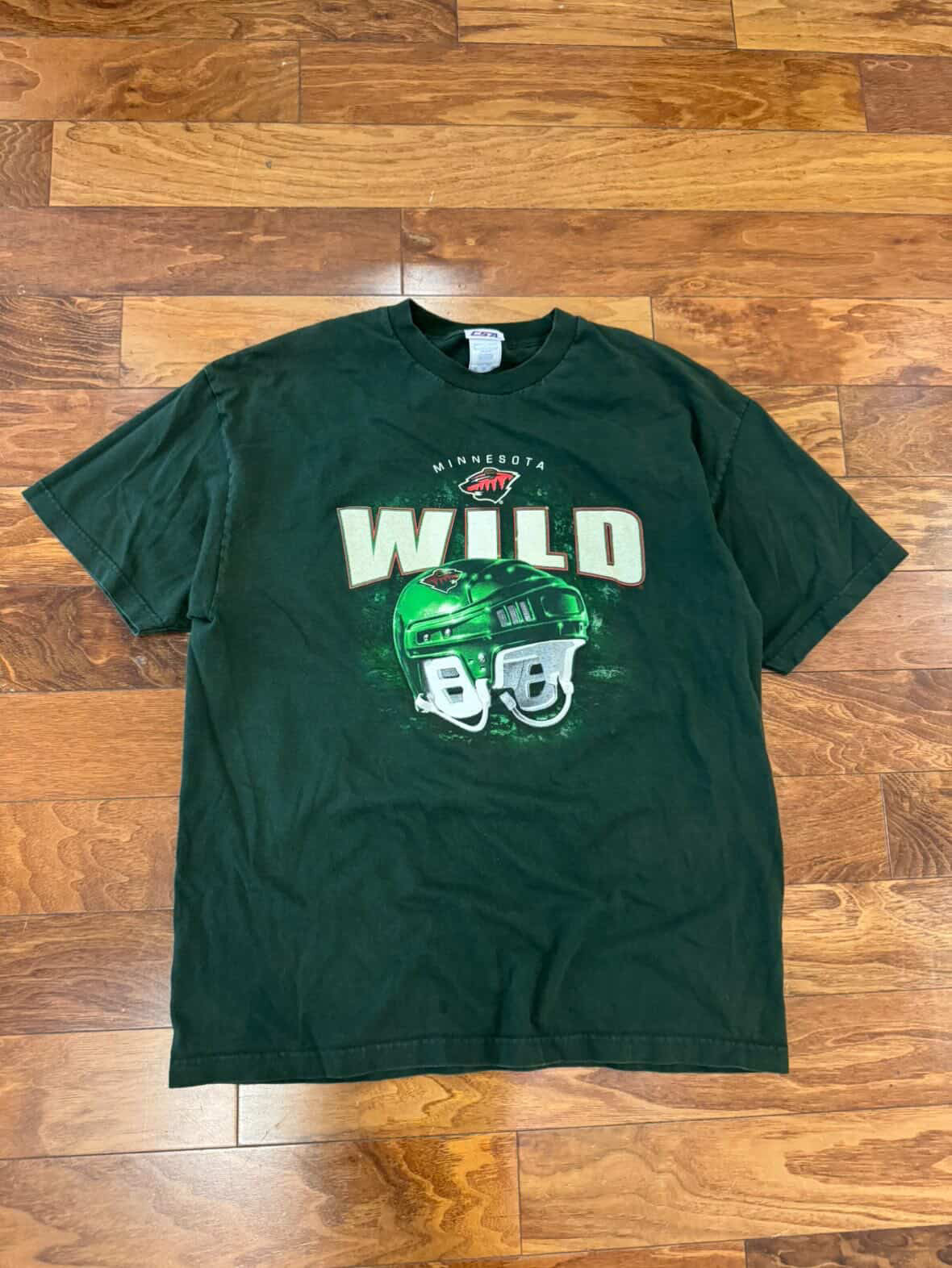 00s Minnesota Wild Vintage NHL Helmet Tee (XL)