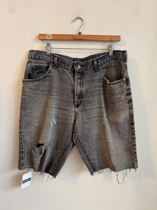 90s Lee Faded Black Distressed Shorts (36)