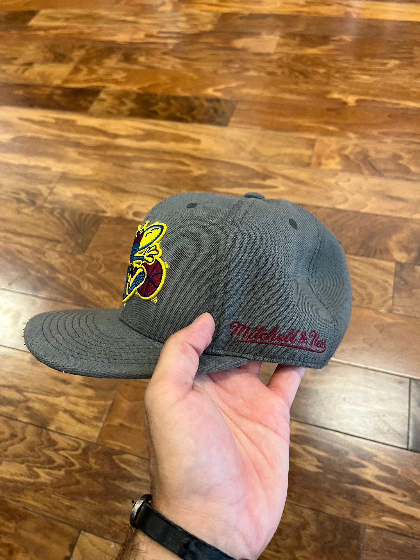Charlotte Hornets Mitchell & Ness Embroidered Hat (7 3/8)