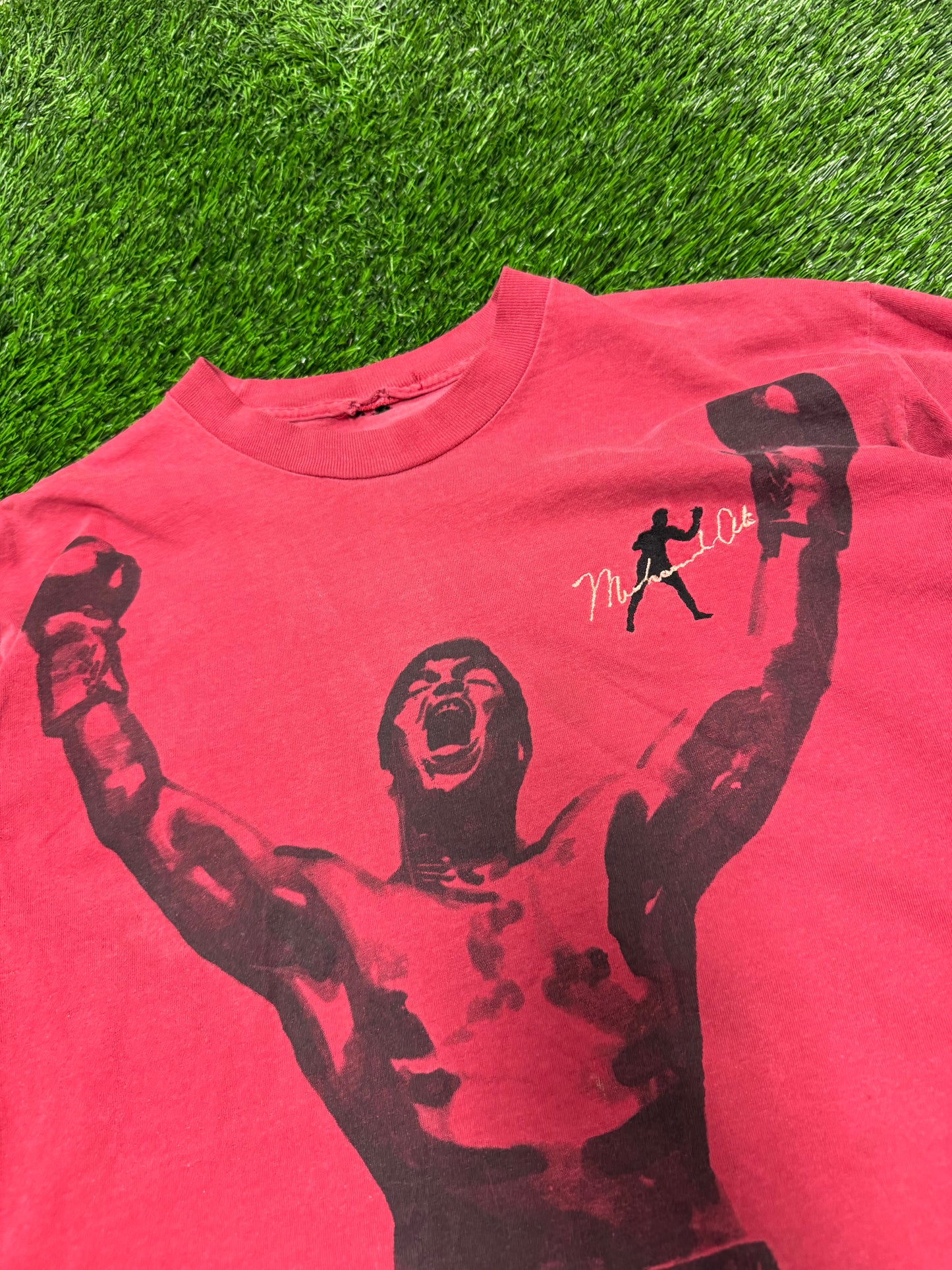 90s Muhammed Ali Vintage Nutmeg Distressed Boxing Tee (L)