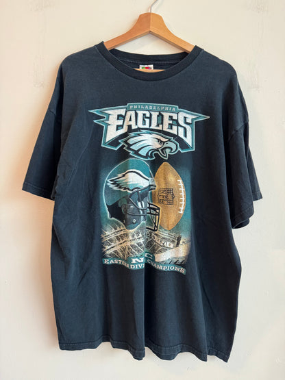 2004 Philadelphia Eagles Helmet Roster Tee (XXL)