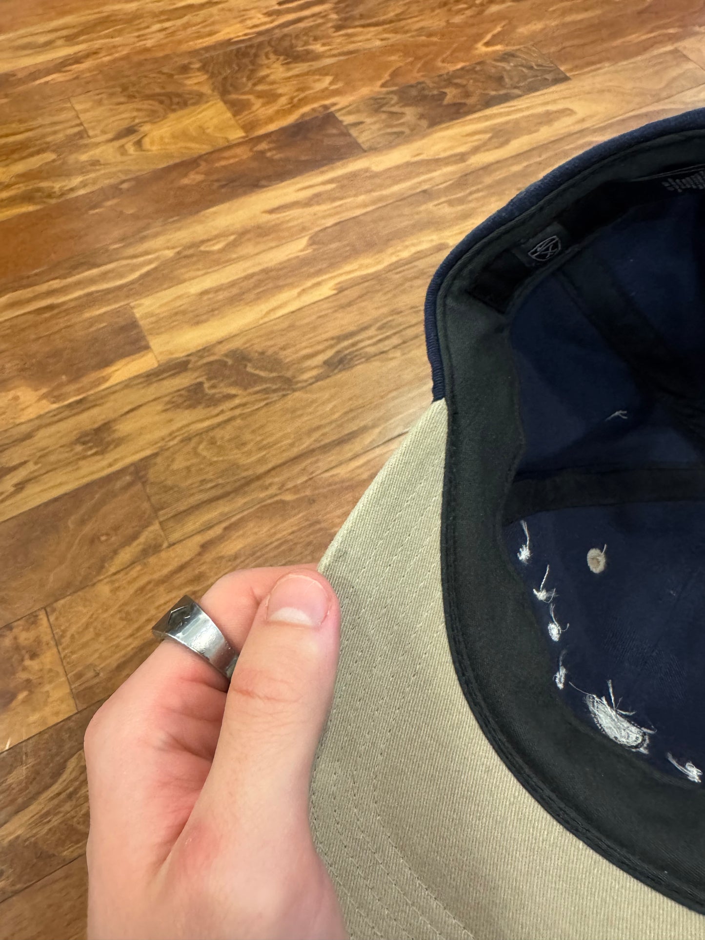 00s Nike Golf Essential Hat (OS)