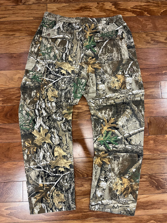 00s Midway Realtree Camo Pants (38 x 34)