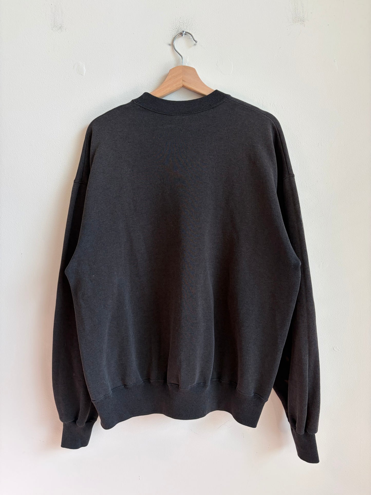 1990s Oakland Raiders Hanes Faded Black Crewneck (XXL)