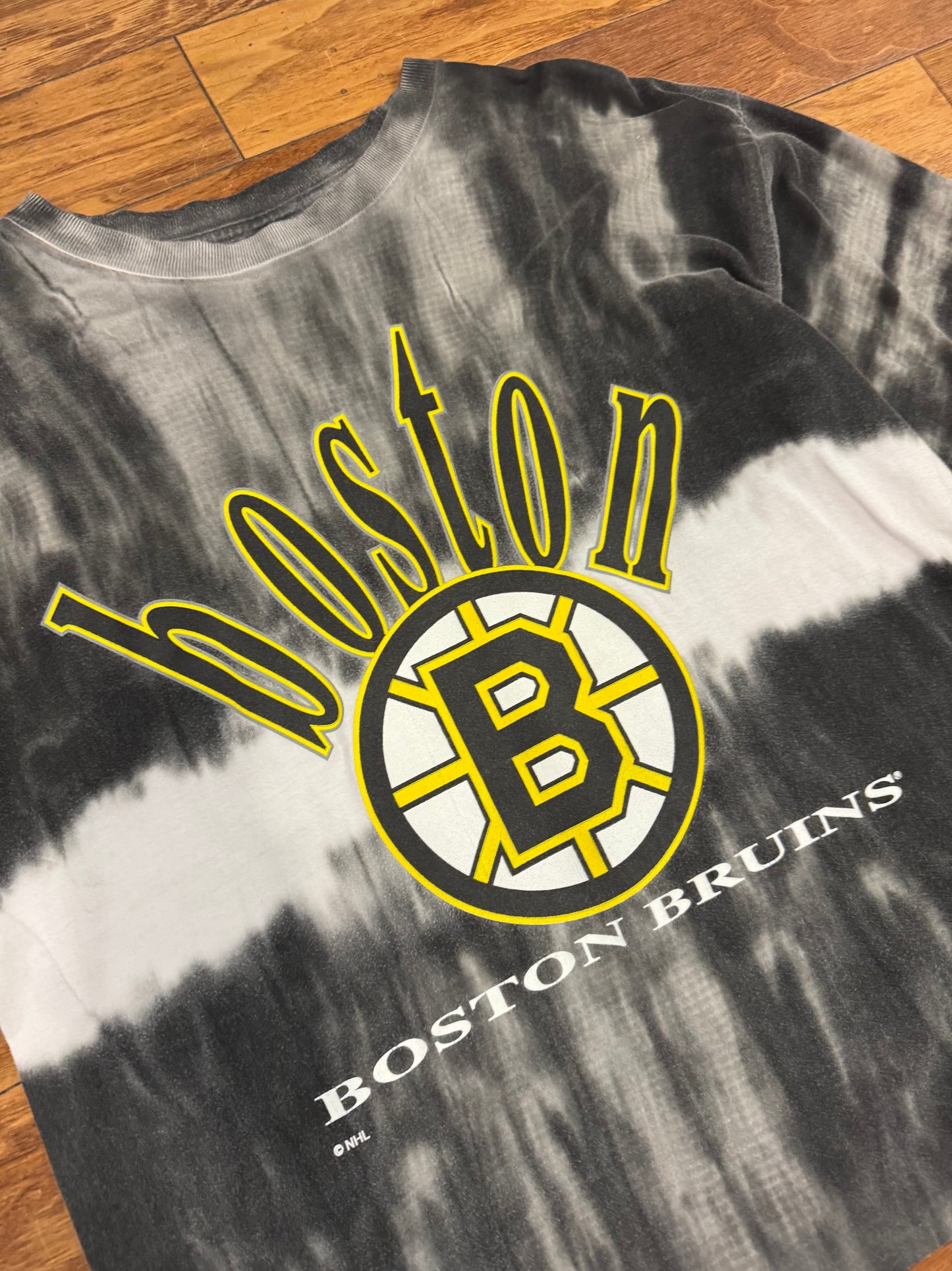 00s Boston Bruins Vintage Tie Dye NHL Cropped Tee (XL)