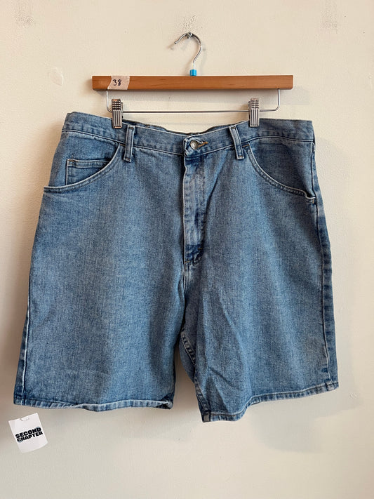 00s Wrangler Blue Jean Shorts (38)