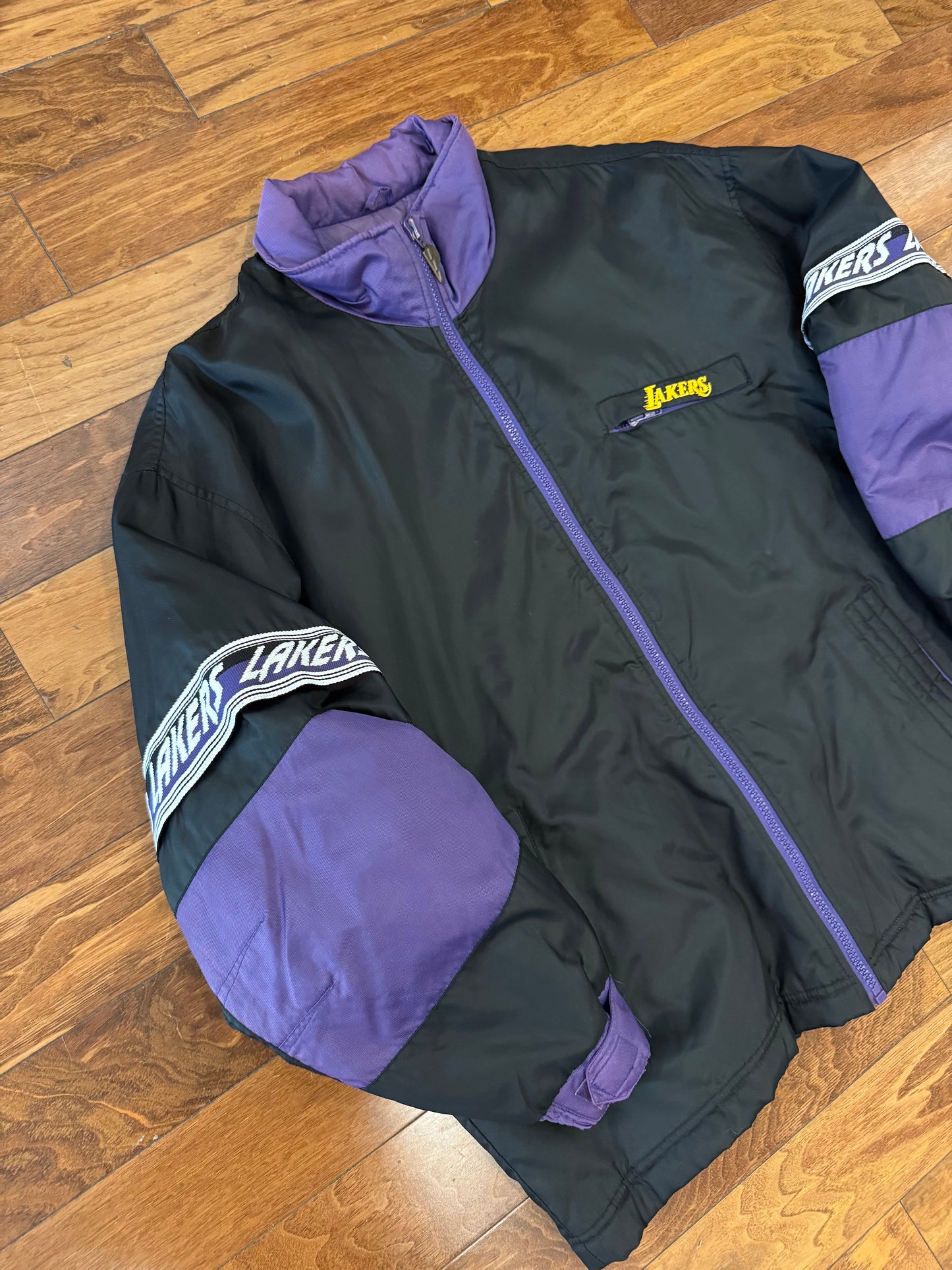 90s Los Angeles Lakers Vintage Pro Player Jacket (XL)