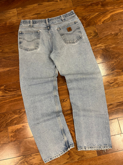 2014 Carhartt Faded Light Wash Blue Jeans (36 x 32)