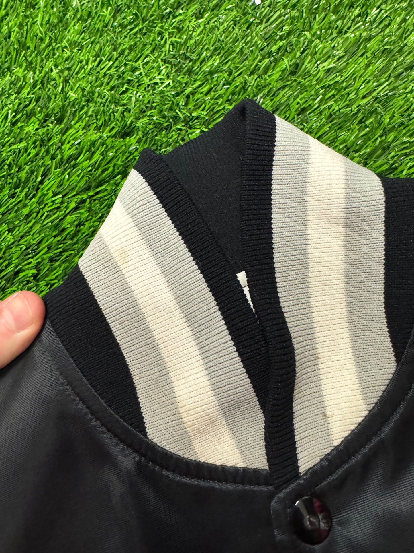 90s Los Angeles Kings Vintage NHL Satin Jacket (M)