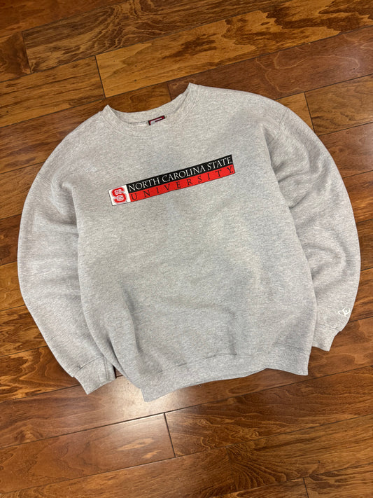 90s NC State Grey Spell Out Vintage Crewneck (M)
