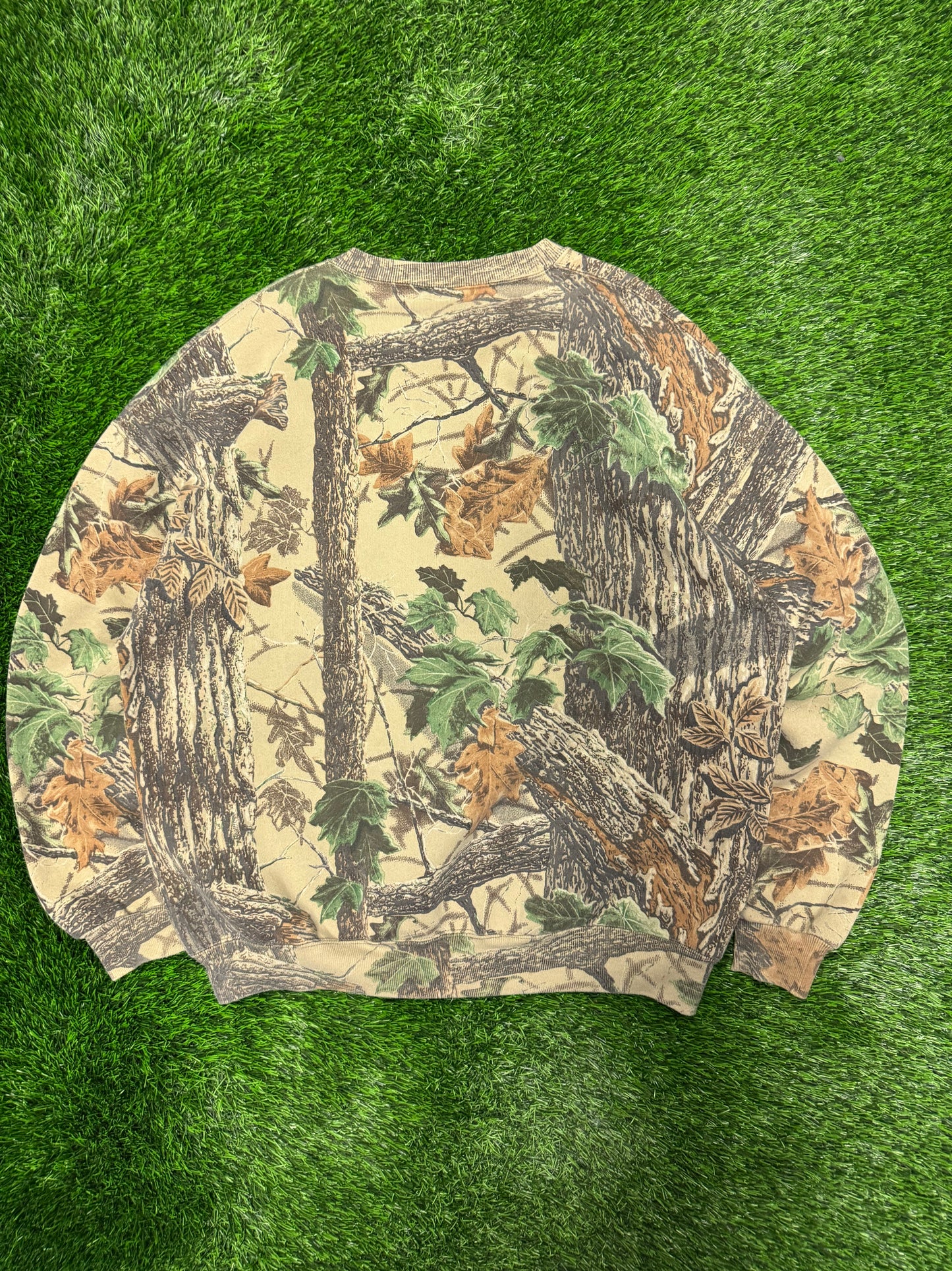 00s Jerzees Outdoors Camo Crewneck (XXL)