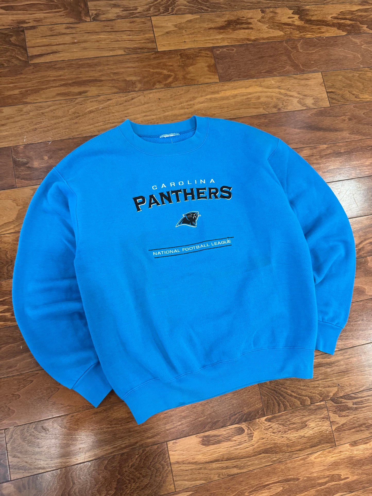 90s Carolina Panthers Embroidered Spell Out Crewneck (L)