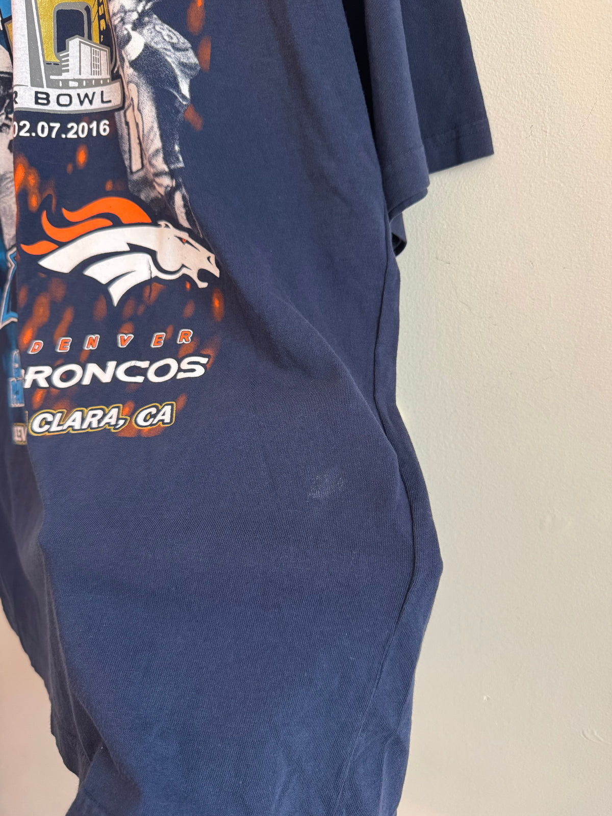 2016 Panthers v Broncos Super Bowl 50 Newton & Manning Tee (L)