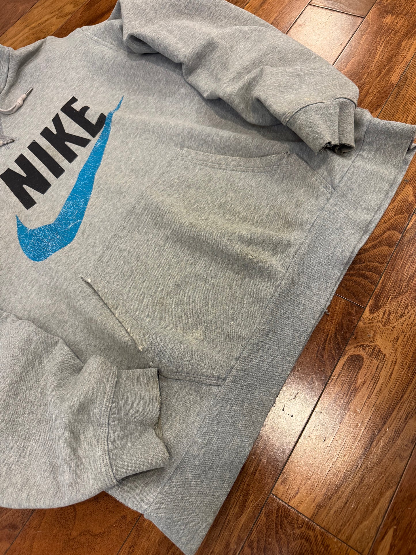00s Nike Distressed Rare Spell Out Hoodie (XL)
