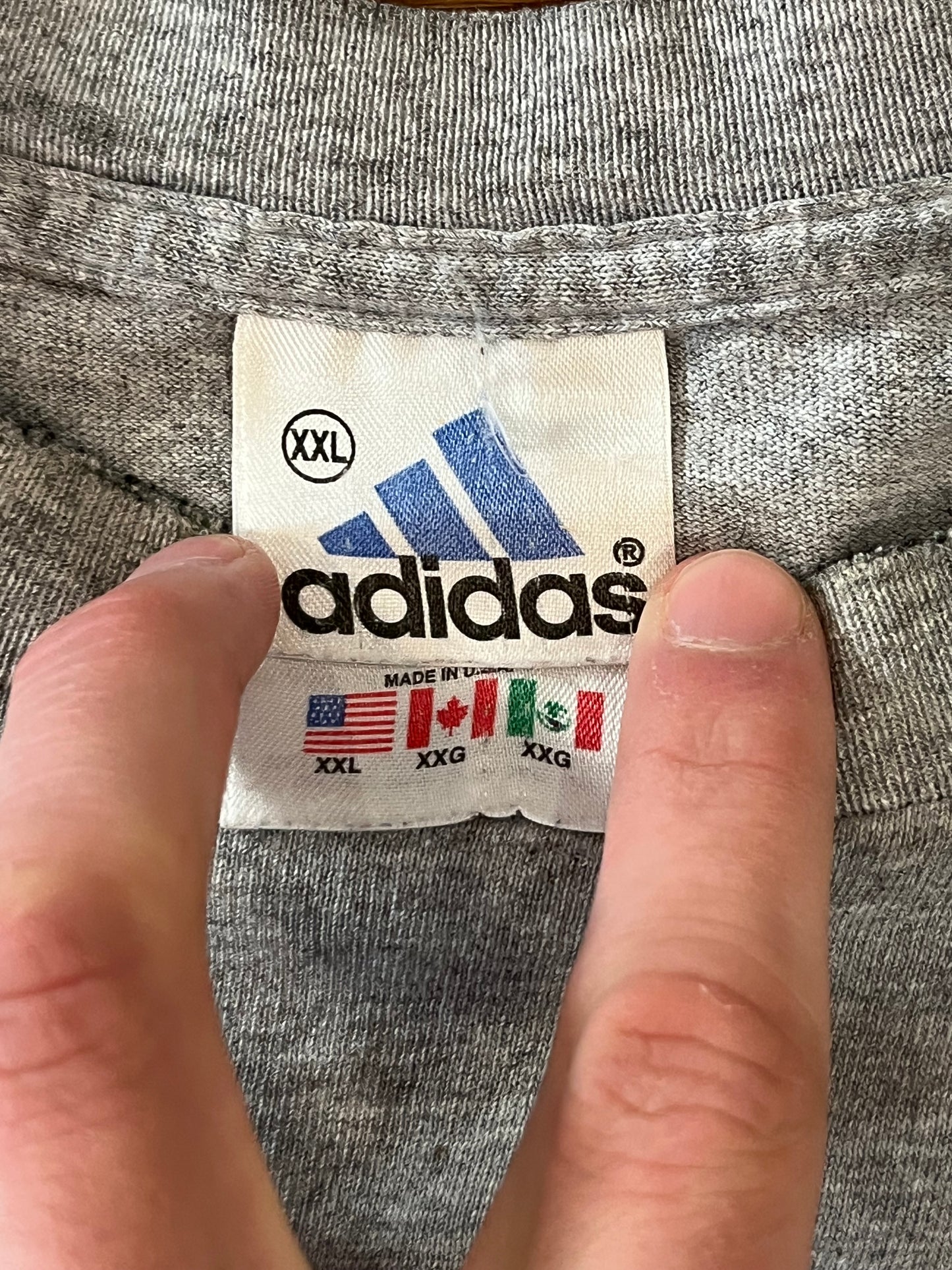 00s Adidas Basketball Tee (XXL)