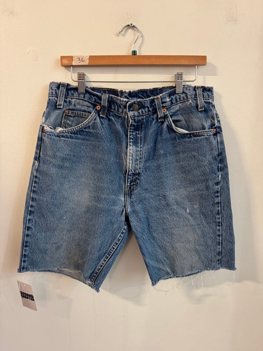 90s Levi’s 505 Orange Tab Shorts (36)
