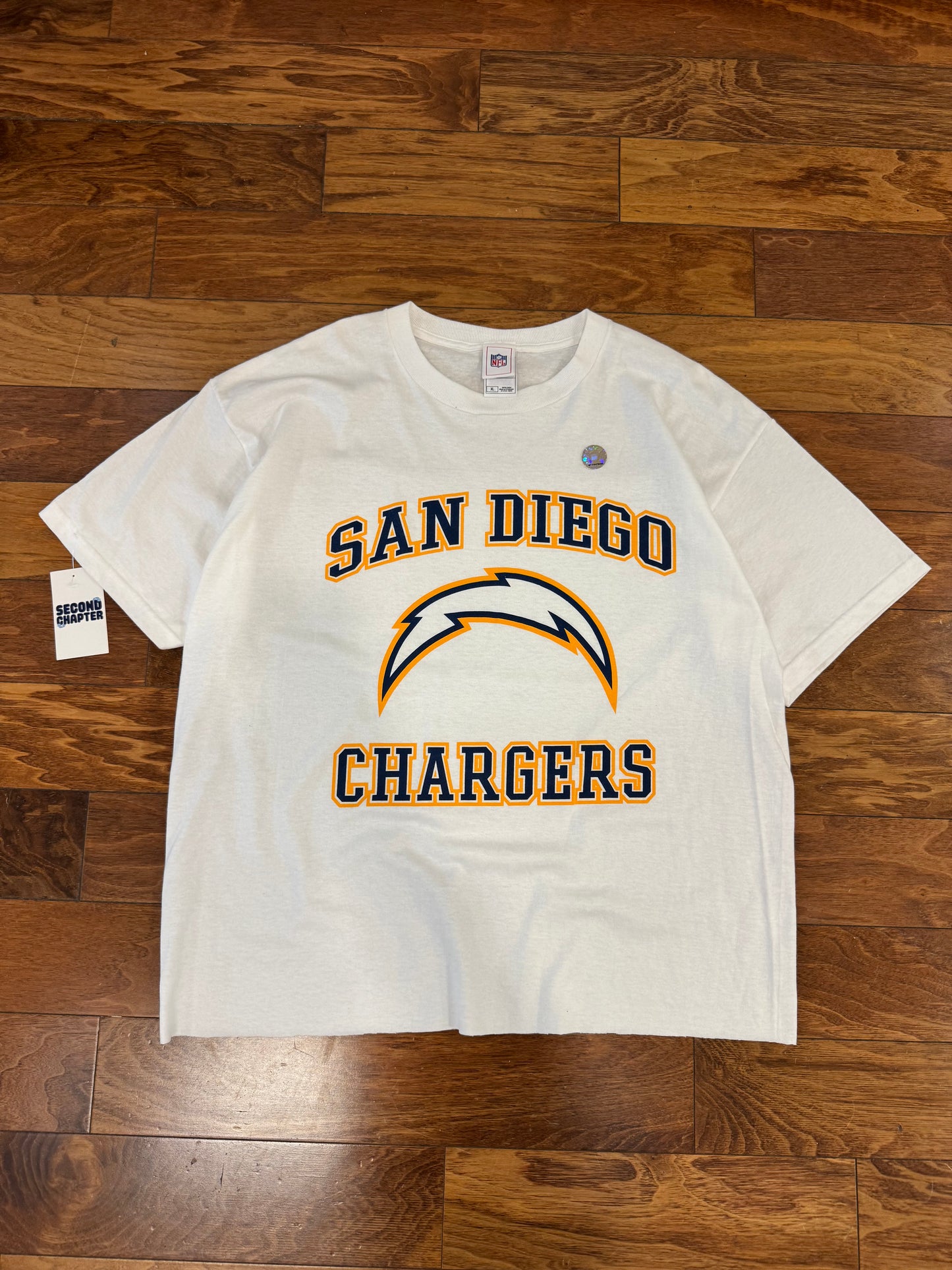 00s San Diego Chargers Essential Spell Out Cropped Tee (XL)